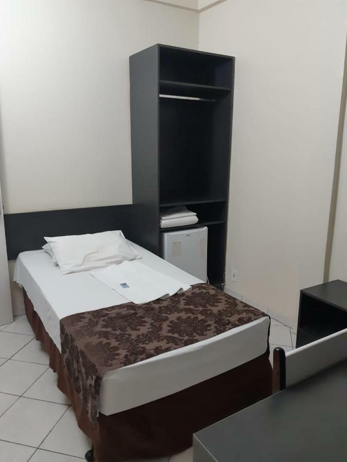 Hotel Express - Leva E Busca No Aeroporto Gratis 24 Horas Várzea Grande Exteriér fotografie